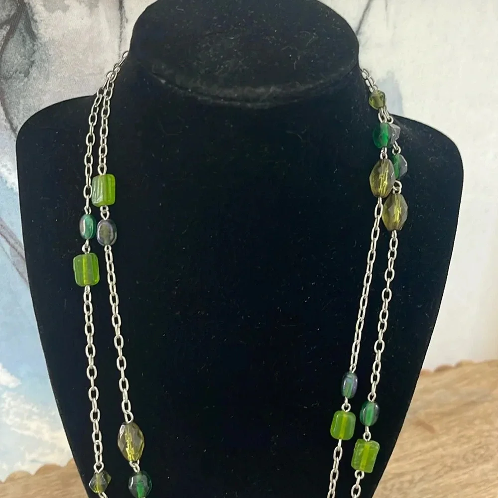 Beaded long necklace glass green silver link chain boho casual